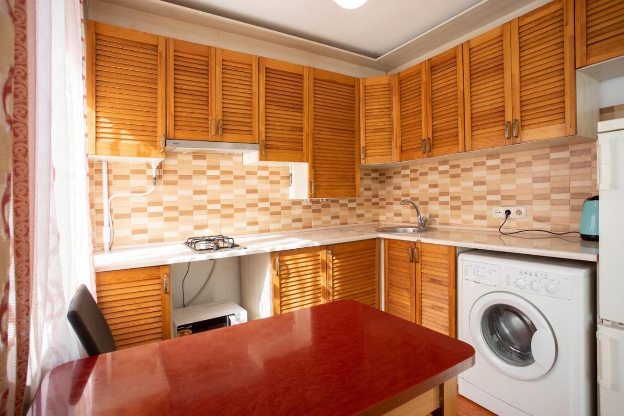 Cosy flat in the city centre Mykolaiv Exterior photo